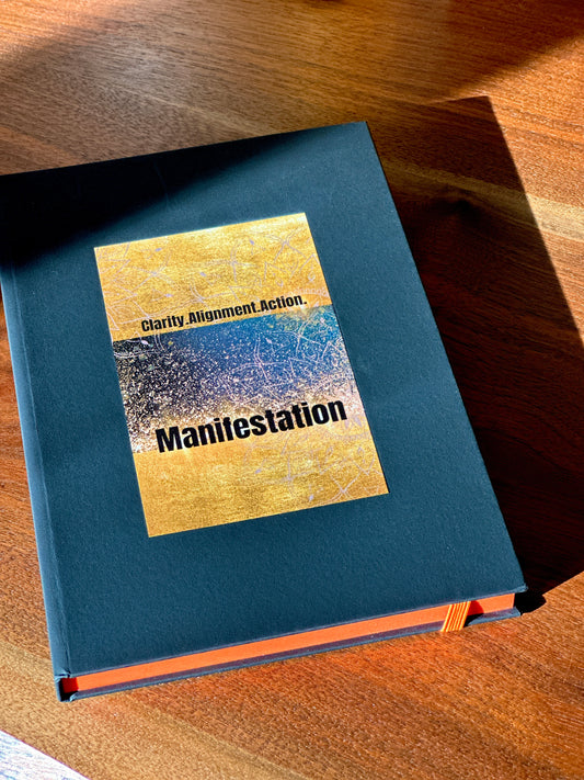 "Manifest Notebook" - Chronicle Your Dreams and Chart Your Path Forward